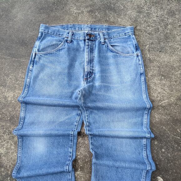 Wrangler Rustler Jeans Mens 34x32 Blue Western Dark Cowboy Farmer Light Denim - Picture 2 of 7